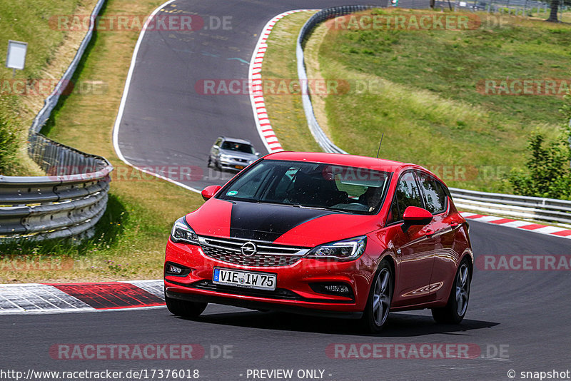 Bild #17376018 - Touristenfahrten Nürburgring Nordschleife (18.06.2022)