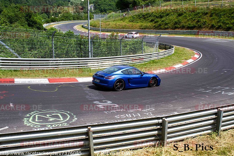 Bild #17376085 - Touristenfahrten Nürburgring Nordschleife (18.06.2022)