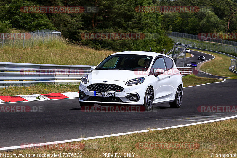 Bild #17376532 - Touristenfahrten Nürburgring Nordschleife (18.06.2022)