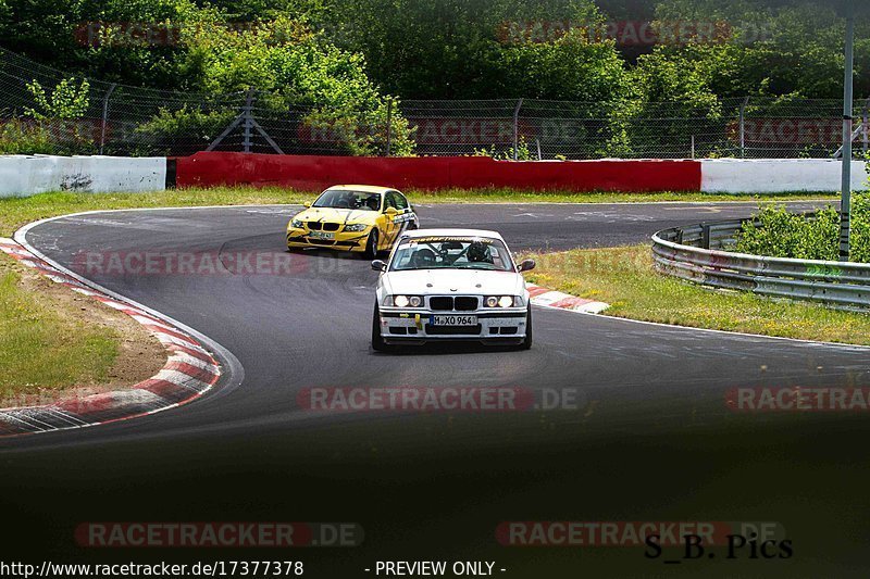 Bild #17377378 - Touristenfahrten Nürburgring Nordschleife (18.06.2022)