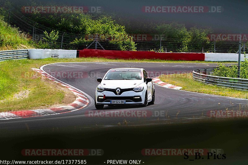 Bild #17377585 - Touristenfahrten Nürburgring Nordschleife (18.06.2022)