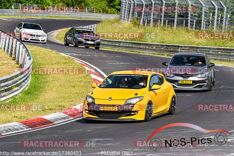 Bild #17380451 - Touristenfahrten Nürburgring Nordschleife (18.06.2022)