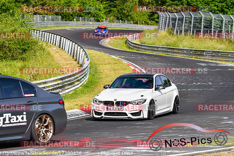 Bild #17380456 - Touristenfahrten Nürburgring Nordschleife (18.06.2022)