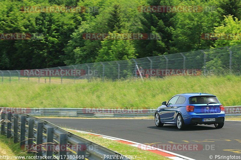 Bild #17380468 - Touristenfahrten Nürburgring Nordschleife (18.06.2022)