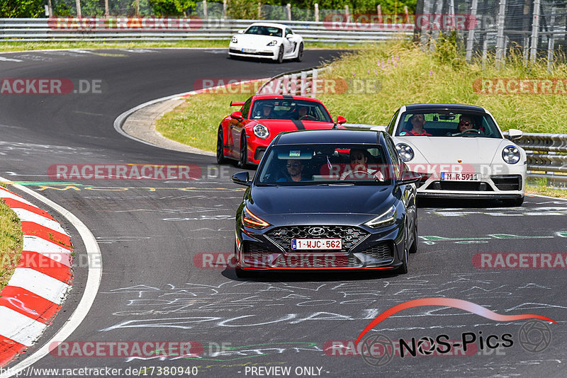 Bild #17380940 - Touristenfahrten Nürburgring Nordschleife (18.06.2022)