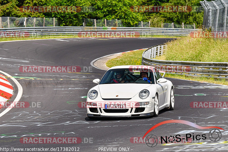 Bild #17382012 - Touristenfahrten Nürburgring Nordschleife (18.06.2022)