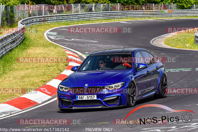 Bild #17382142 - Touristenfahrten Nürburgring Nordschleife (18.06.2022)