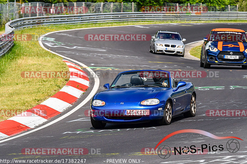 Bild #17382247 - Touristenfahrten Nürburgring Nordschleife (18.06.2022)