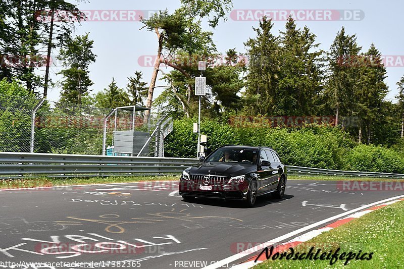 Bild #17382365 - Touristenfahrten Nürburgring Nordschleife (18.06.2022)