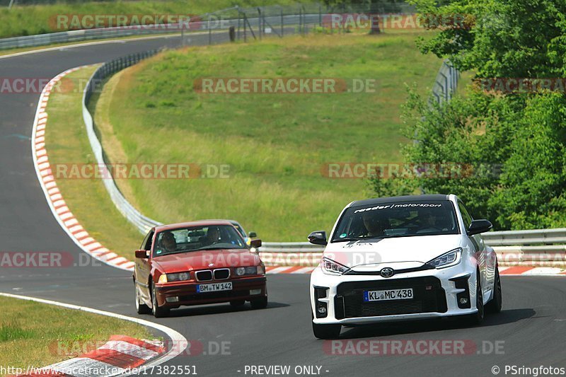 Bild #17382551 - Touristenfahrten Nürburgring Nordschleife (18.06.2022)