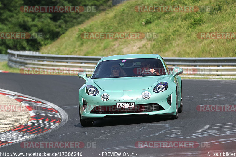 Bild #17386240 - Touristenfahrten Nürburgring Nordschleife (18.06.2022)