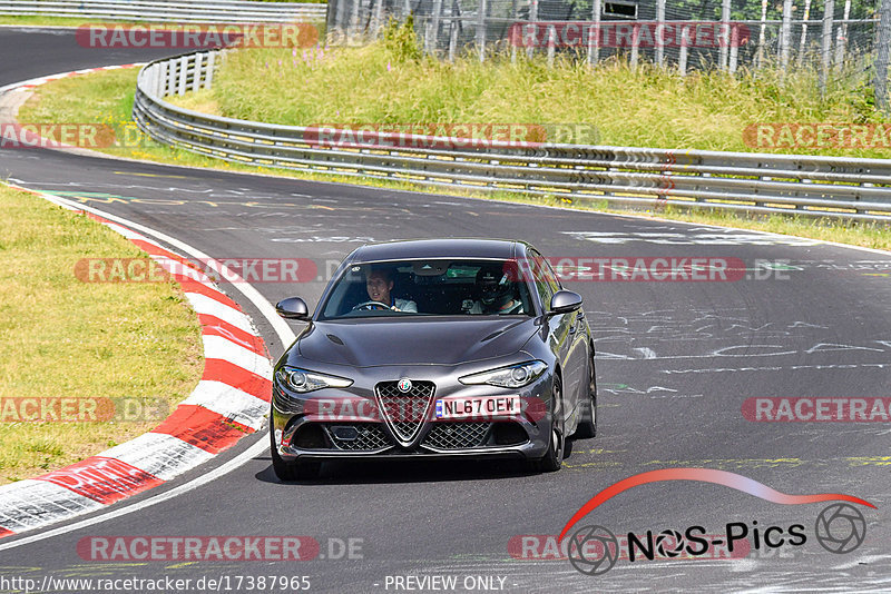 Bild #17387965 - Touristenfahrten Nürburgring Nordschleife (18.06.2022)