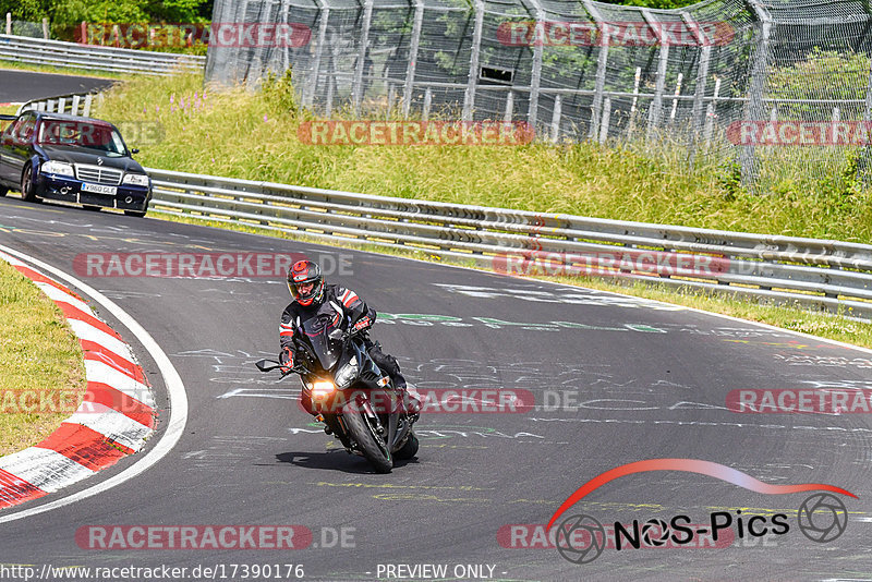 Bild #17390176 - Touristenfahrten Nürburgring Nordschleife (18.06.2022)