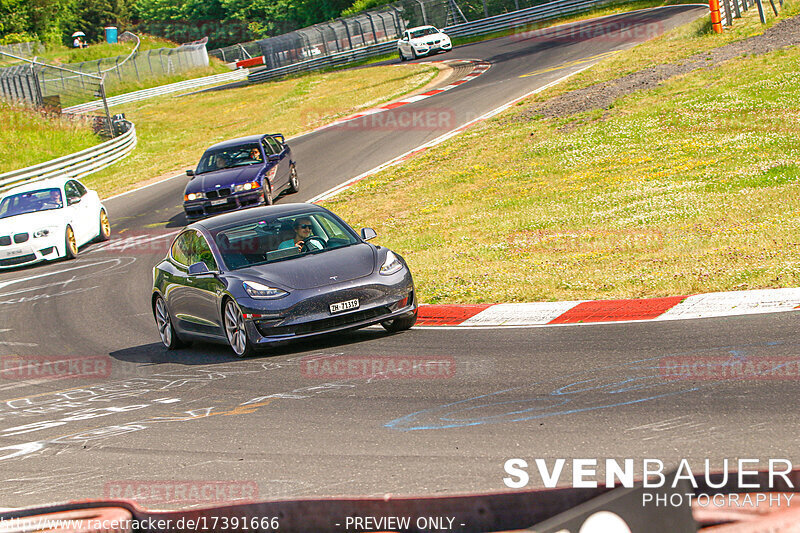 Bild #17391666 - Touristenfahrten Nürburgring Nordschleife (18.06.2022)