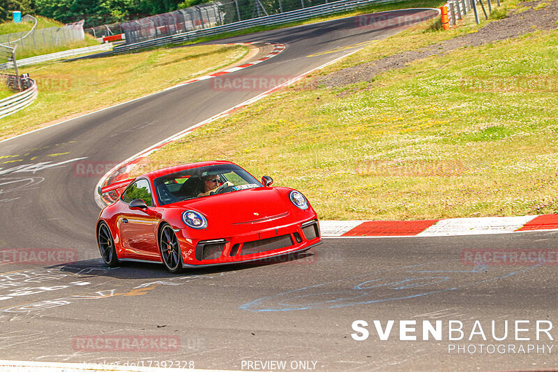 Bild #17392328 - Touristenfahrten Nürburgring Nordschleife (18.06.2022)