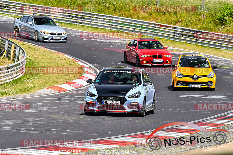 Bild #17394585 - Touristenfahrten Nürburgring Nordschleife (18.06.2022)