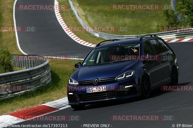 Bild #17397213 - Touristenfahrten Nürburgring Nordschleife (18.06.2022)