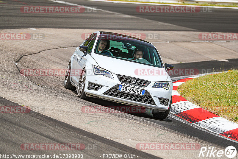 Bild #17398988 - Touristenfahrten Nürburgring Nordschleife (18.06.2022)