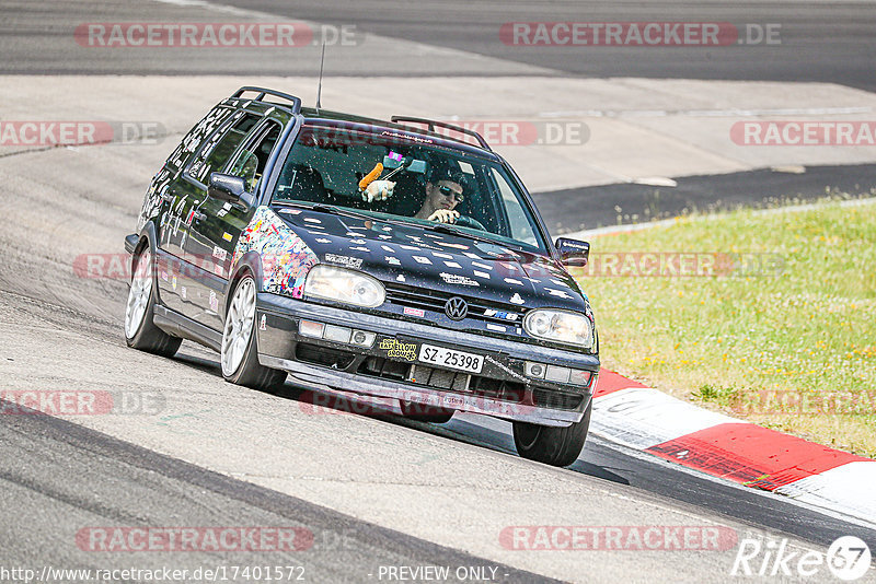 Bild #17401572 - Touristenfahrten Nürburgring Nordschleife (18.06.2022)