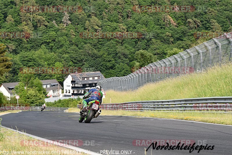 Bild #17406693 - Touristenfahrten Nürburgring Nordschleife (18.06.2022)