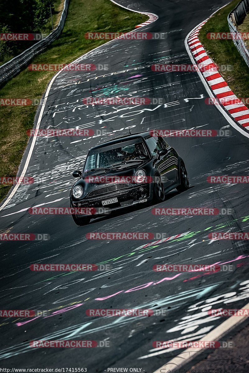 Bild #17415563 - Touristenfahrten Nürburgring Nordschleife (18.06.2022)