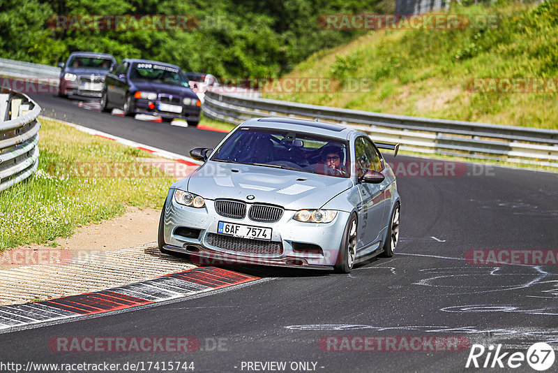 Bild #17415744 - Touristenfahrten Nürburgring Nordschleife (18.06.2022)