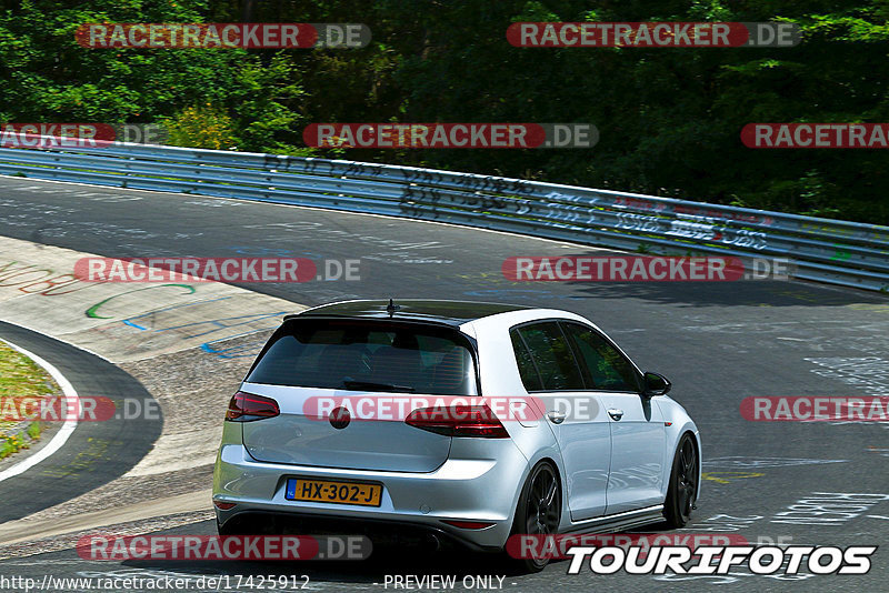 Bild #17425912 - Touristenfahrten Nürburgring Nordschleife (18.06.2022)