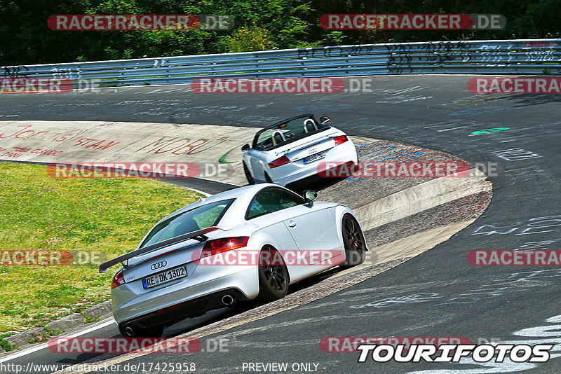 Bild #17425958 - Touristenfahrten Nürburgring Nordschleife (18.06.2022)