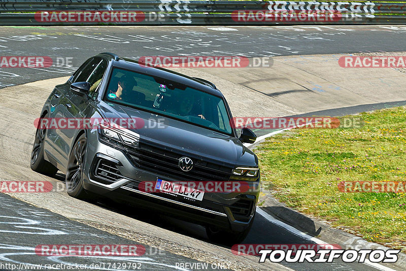 Bild #17429792 - Touristenfahrten Nürburgring Nordschleife (18.06.2022)