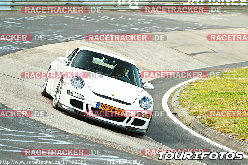 Bild #17432063 - Touristenfahrten Nürburgring Nordschleife (18.06.2022)