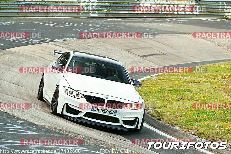 Bild #17432600 - Touristenfahrten Nürburgring Nordschleife (18.06.2022)