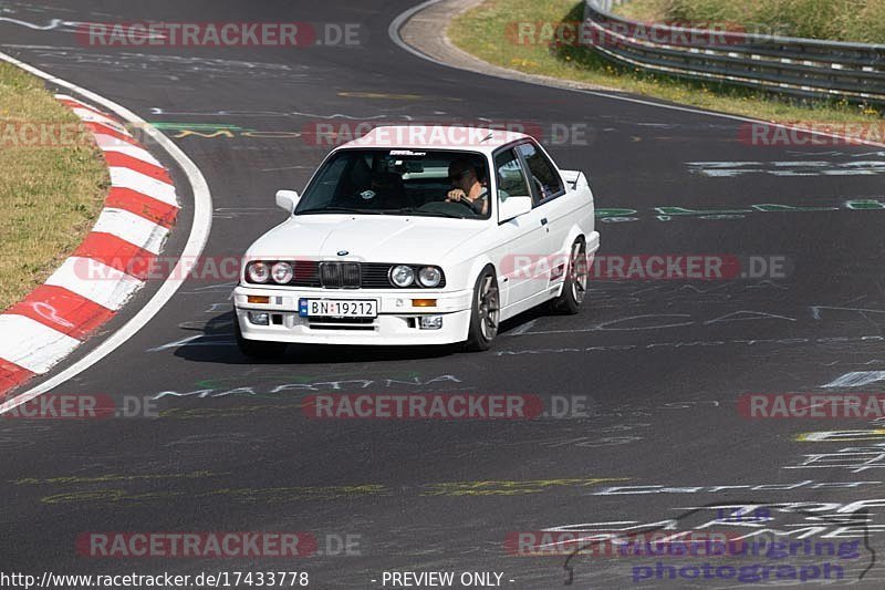 Bild #17433778 - Touristenfahrten Nürburgring Nordschleife (19.06.2022)