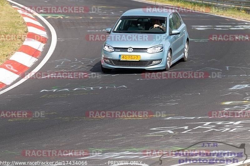 Bild #17434066 - Touristenfahrten Nürburgring Nordschleife (19.06.2022)