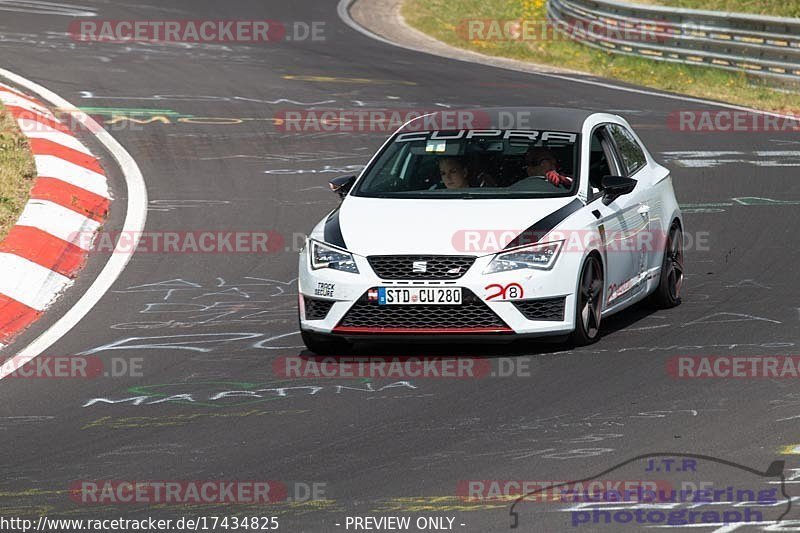 Bild #17434825 - Touristenfahrten Nürburgring Nordschleife (19.06.2022)