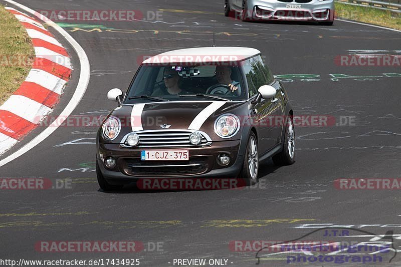 Bild #17434925 - Touristenfahrten Nürburgring Nordschleife (19.06.2022)