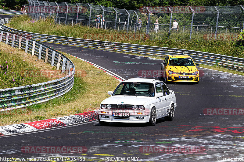 Bild #17435468 - Touristenfahrten Nürburgring Nordschleife (19.06.2022)