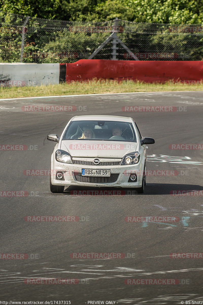 Bild #17437315 - Touristenfahrten Nürburgring Nordschleife (19.06.2022)