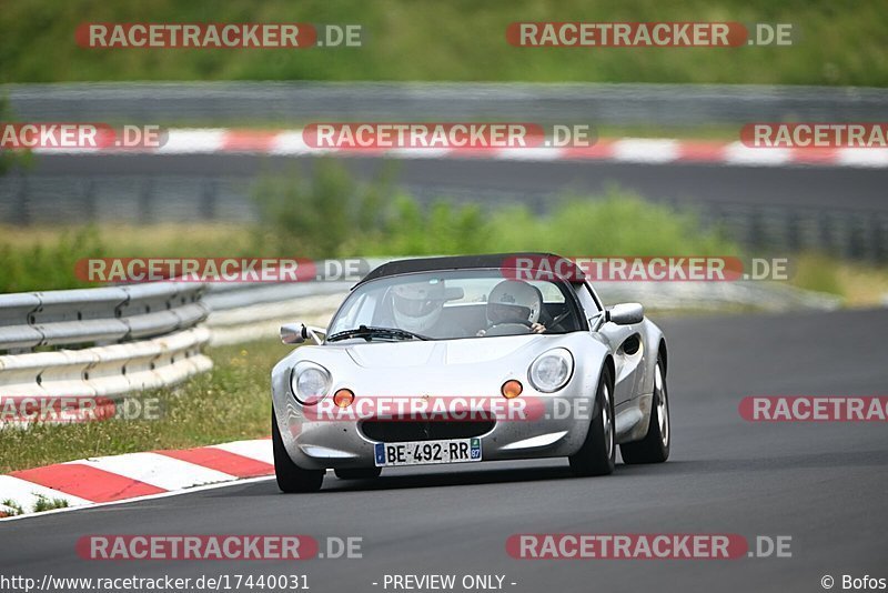 Bild #17440031 - Touristenfahrten Nürburgring Nordschleife (19.06.2022)