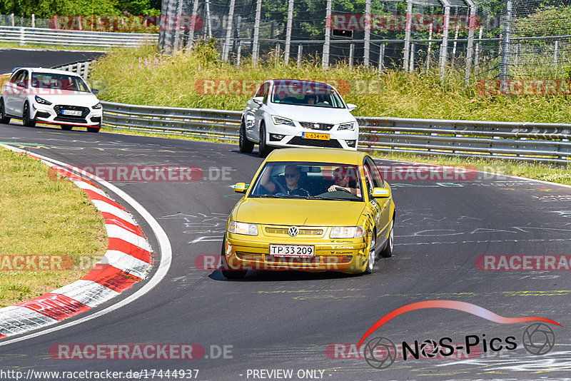 Bild #17444937 - Touristenfahrten Nürburgring Nordschleife (19.06.2022)