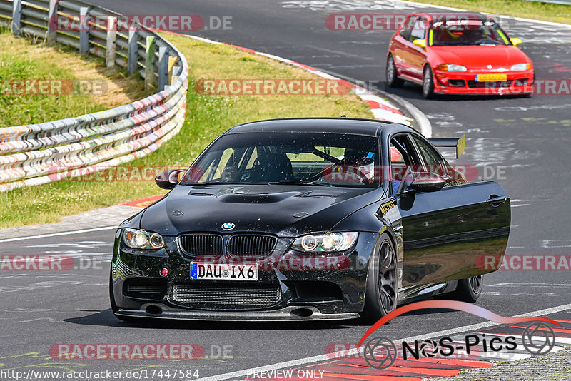 Bild #17447584 - Touristenfahrten Nürburgring Nordschleife (19.06.2022)