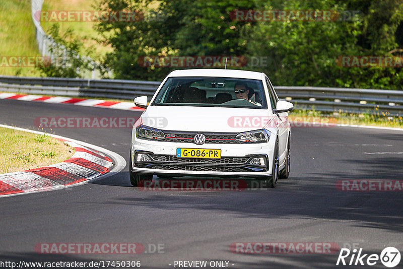 Bild #17450306 - Touristenfahrten Nürburgring Nordschleife (19.06.2022)