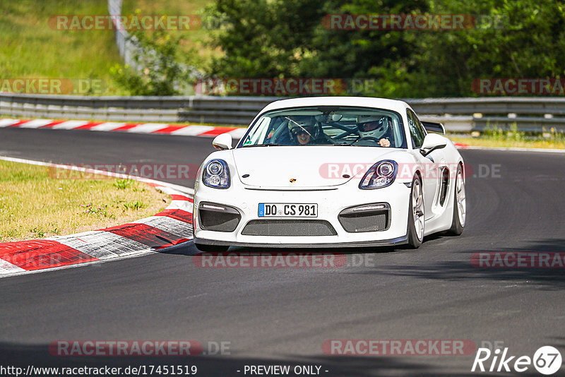 Bild #17451519 - Touristenfahrten Nürburgring Nordschleife (19.06.2022)