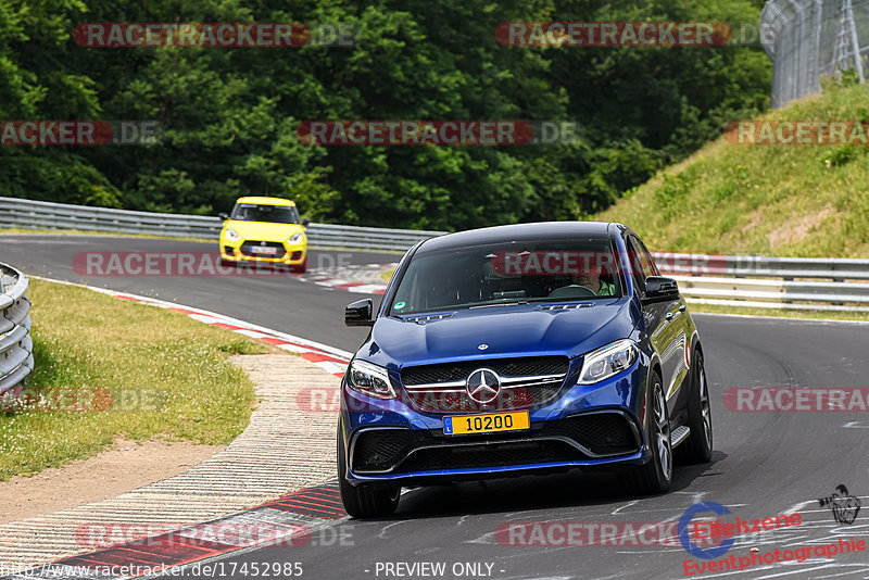 Bild #17452985 - Touristenfahrten Nürburgring Nordschleife (19.06.2022)