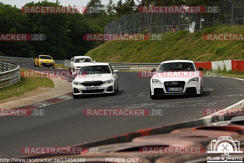 Bild #17454388 - Touristenfahrten Nürburgring Nordschleife (19.06.2022)