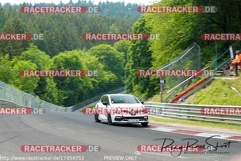 Bild #17454752 - Touristenfahrten Nürburgring Nordschleife (19.06.2022)