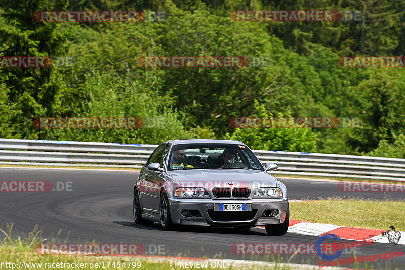 Bild #17454799 - Touristenfahrten Nürburgring Nordschleife (19.06.2022)