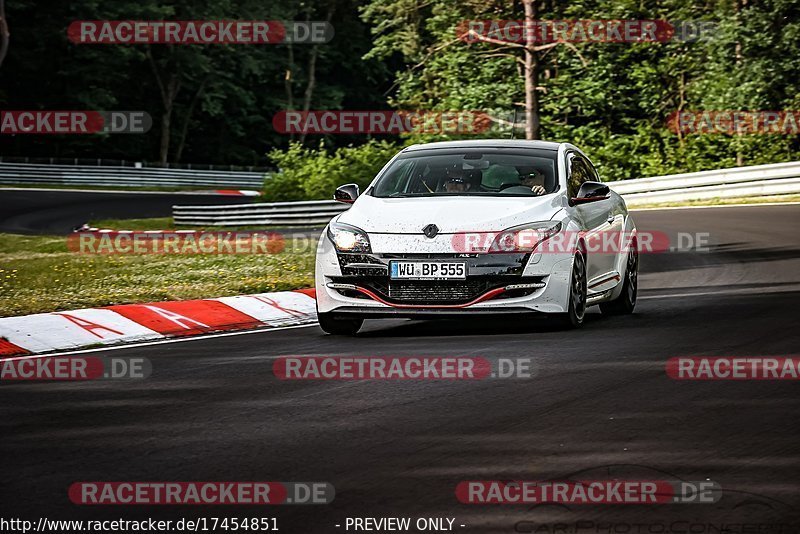 Bild #17454851 - Touristenfahrten Nürburgring Nordschleife (19.06.2022)