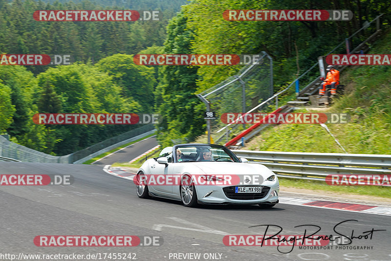 Bild #17455242 - Touristenfahrten Nürburgring Nordschleife (19.06.2022)