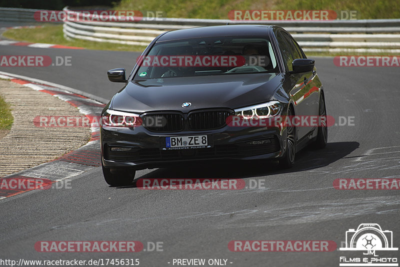 Bild #17456315 - Touristenfahrten Nürburgring Nordschleife (19.06.2022)