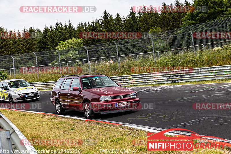 Bild #17466250 - Touristenfahrten Nürburgring Nordschleife (19.06.2022)